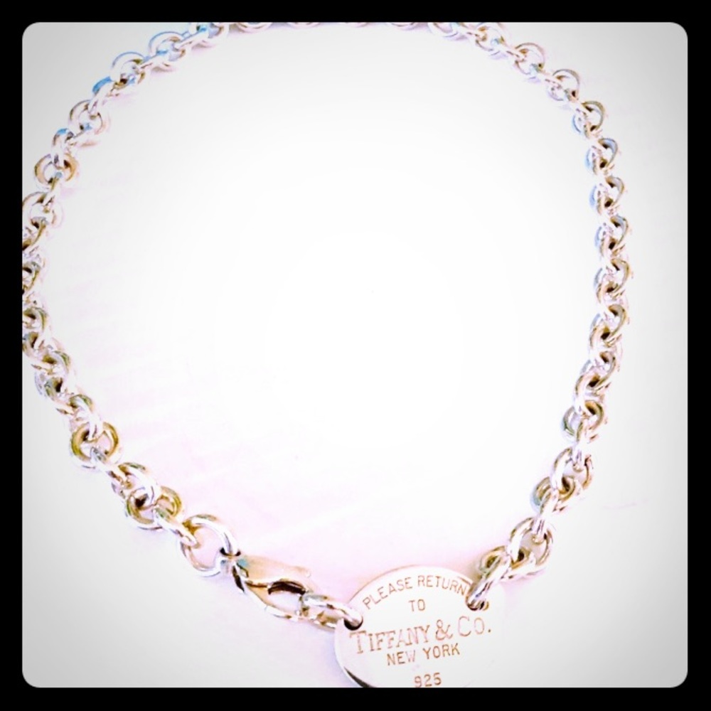 ✨Tiffany & Co. .925 silver necklace✨